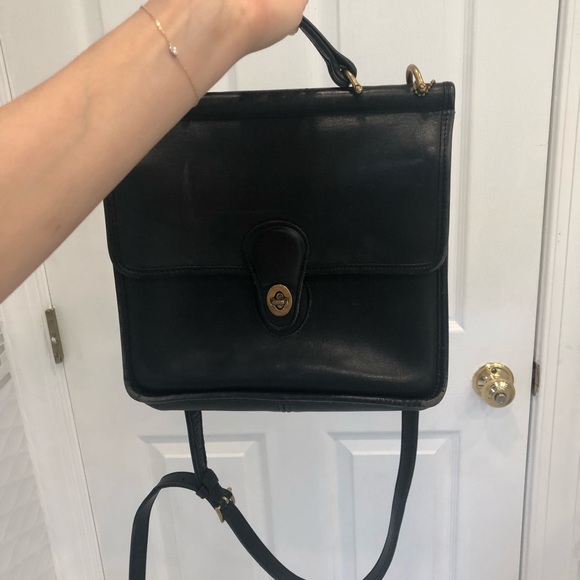 Vintage coach black messenger bag - Picture 3 of 6